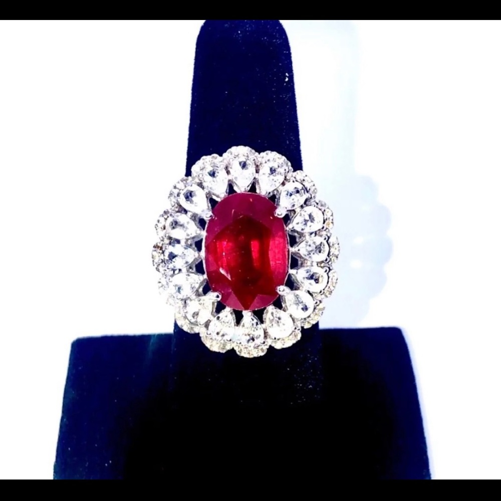 Niassa Ruby cocktail ring
